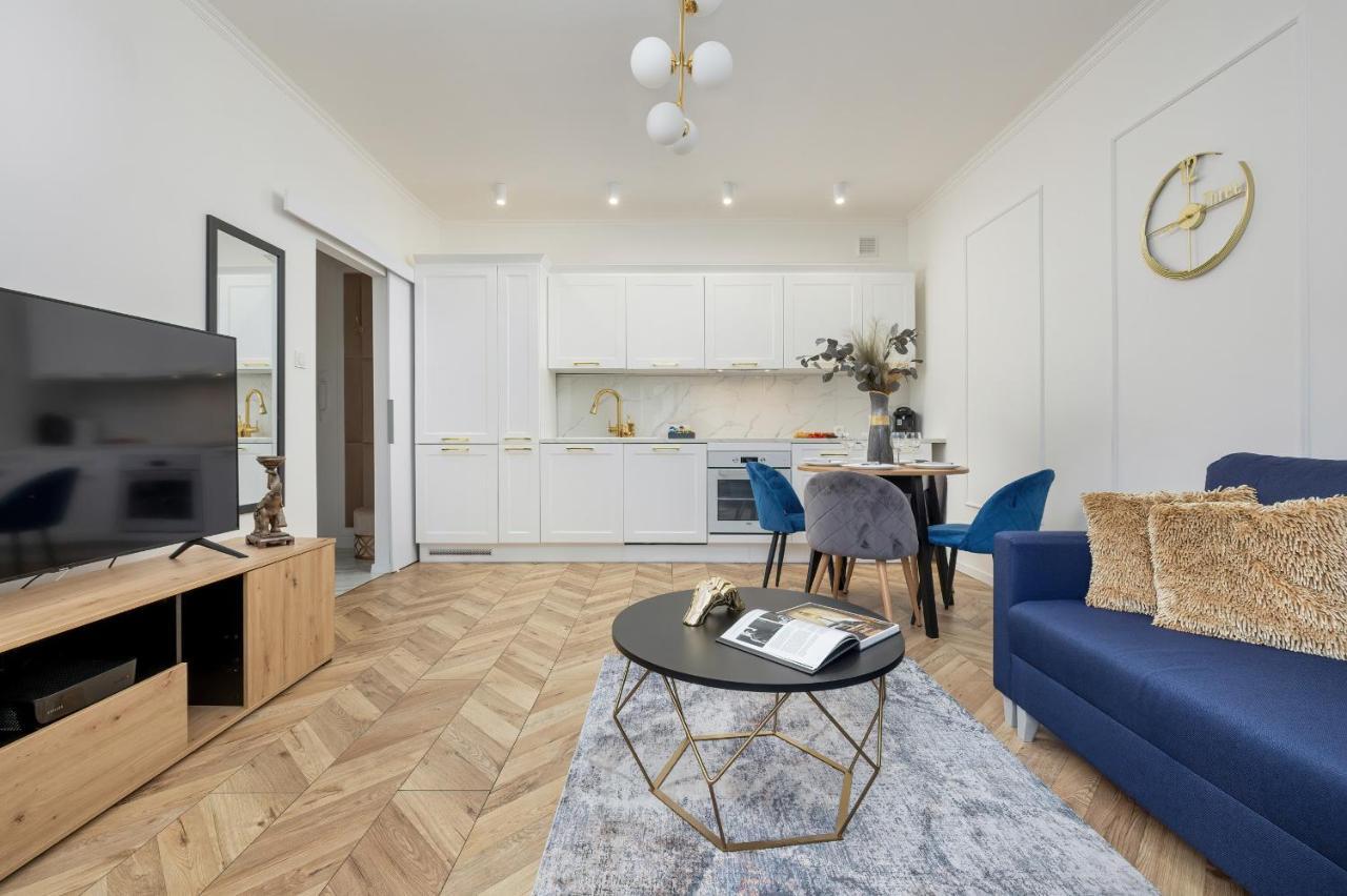 Beautiful One Bedroom Apartment Zamkowa By Rent Like Home Γκντανσκ Εξωτερικό φωτογραφία