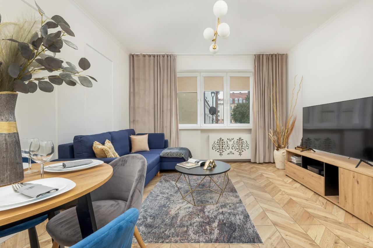 Beautiful One Bedroom Apartment Zamkowa By Rent Like Home Γκντανσκ Εξωτερικό φωτογραφία